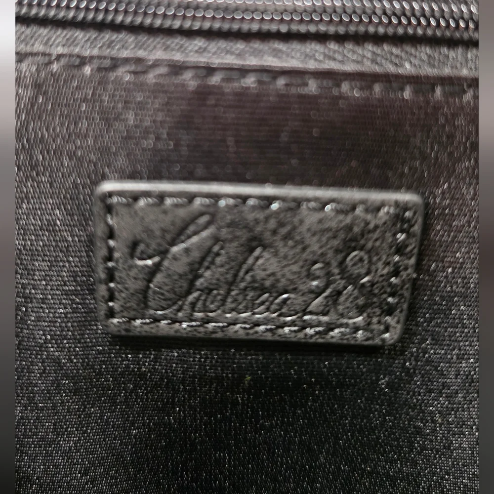 Chelsea28 Black Chain-Trim Clutch‎